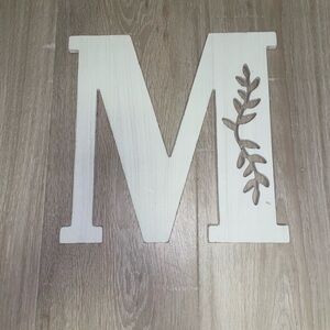 MWT Decorative Wooden Letter “M” Wreath/Party